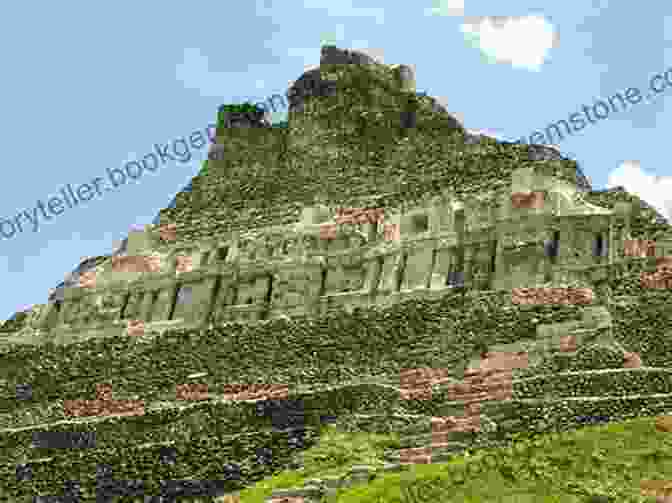 A Photo Of The Ancient Mayan Ruins Of Xunantunich In Belize TewOhJuanAte: A 28 Day Blog Through Central America